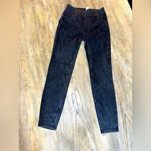 HALARA Jeggings-Black NWOT High Rise Skinny